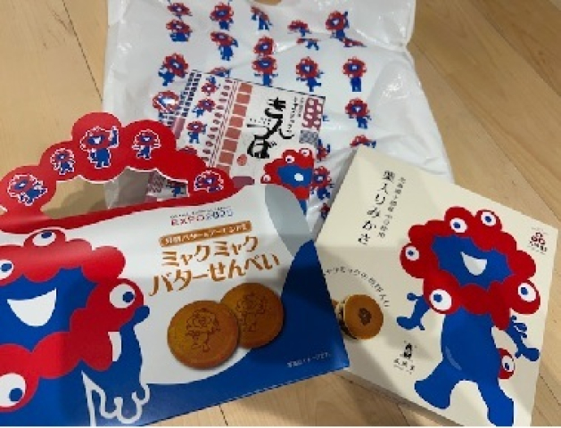 ミャクミャク4.25